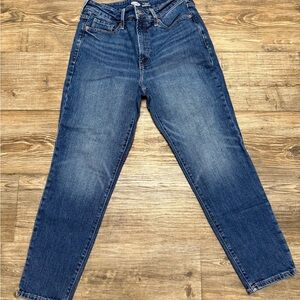 Old Navy Women's Straight Leg Jeans in Blue